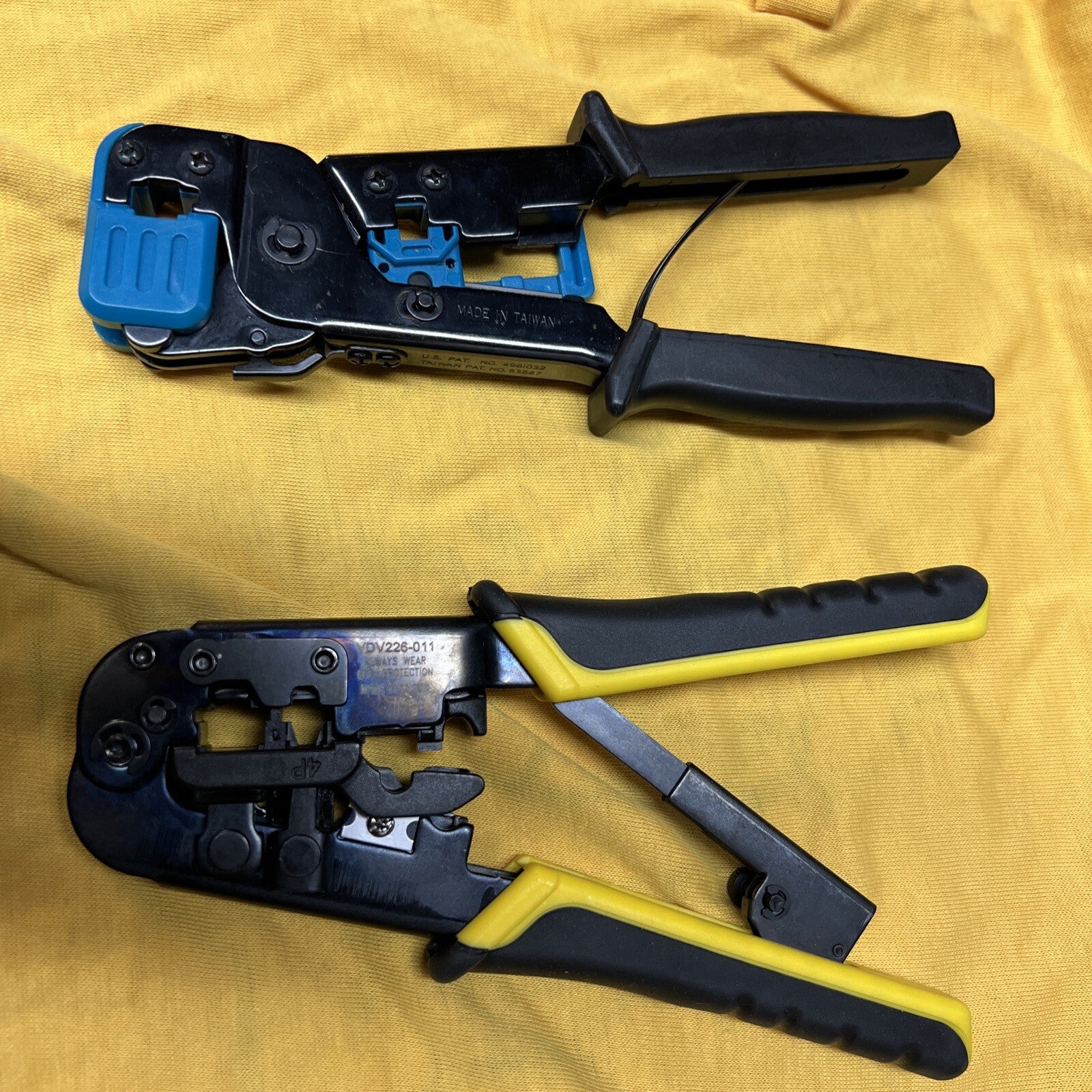IDEAL Telemaster 30-496 & Klein Tools VSV226-011 Tools1