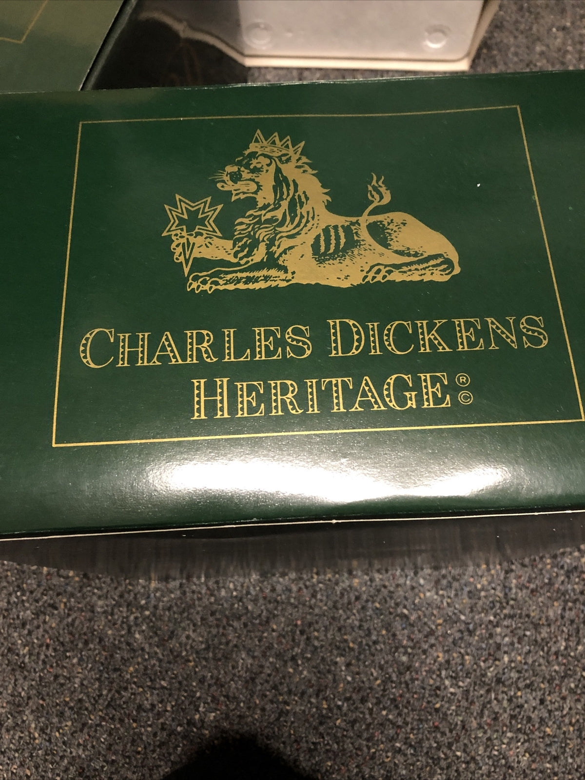 Dept 56 Dickens Village Series Dedlock Arms 3rd Edition 1994 575251
