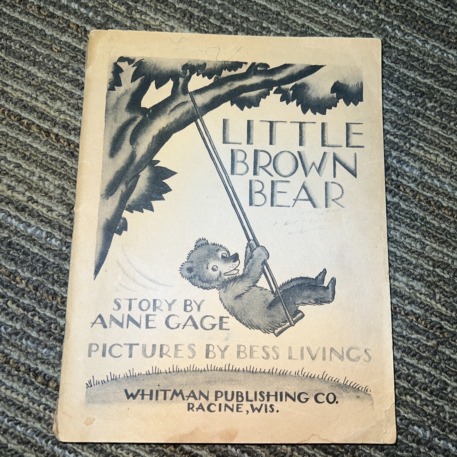 Three Little Pigs No. 8668 Tuck & Sons Co Little Brown Bear Antique Kids Books8