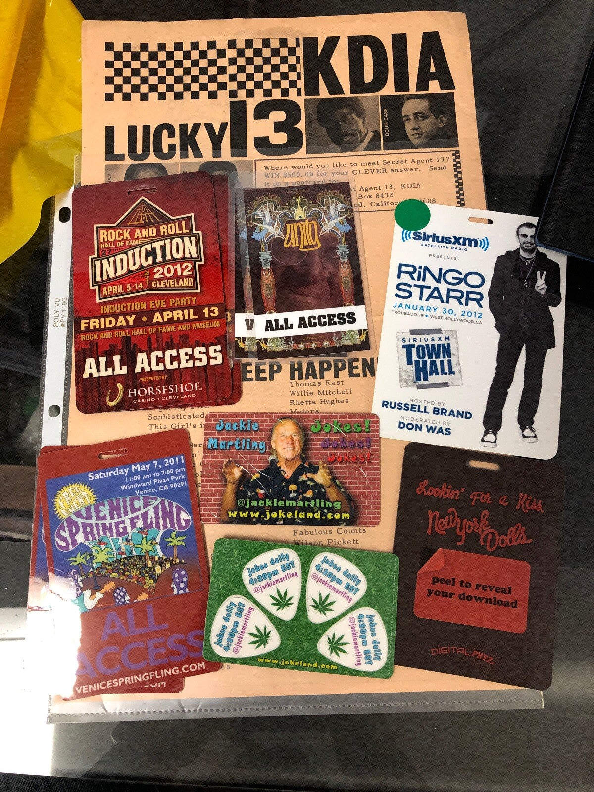 Music Concert Vip Access Lot Jackie Martling Guitar Pick Smokey And The Miracles0