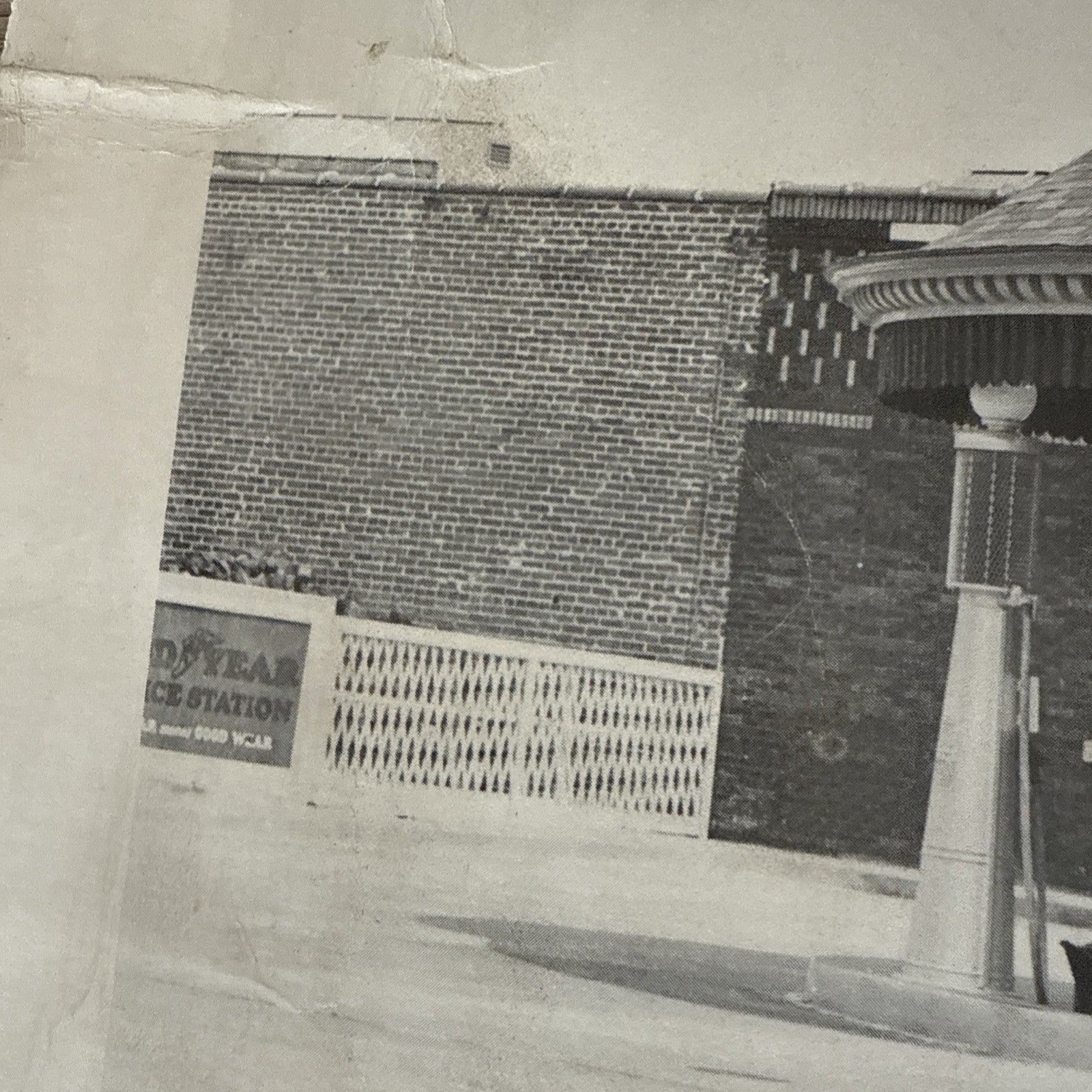 c1920s photo STANDARD OIL CO. Gasoline Station W Porcelain Signs Memphis6