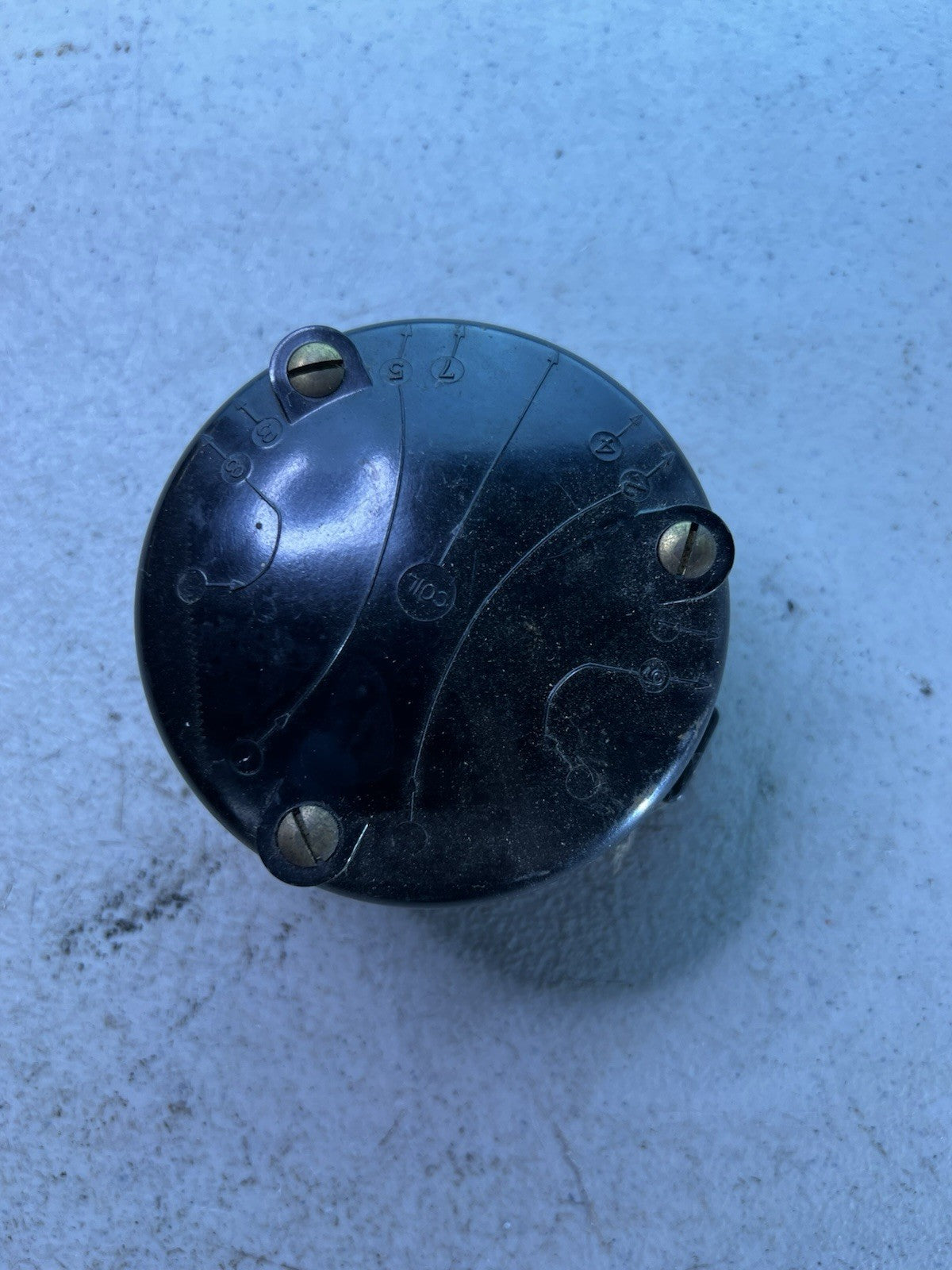 Vintage 8-Cylinder Distributor Cap – Coil Marked – Classic Ignition Part1