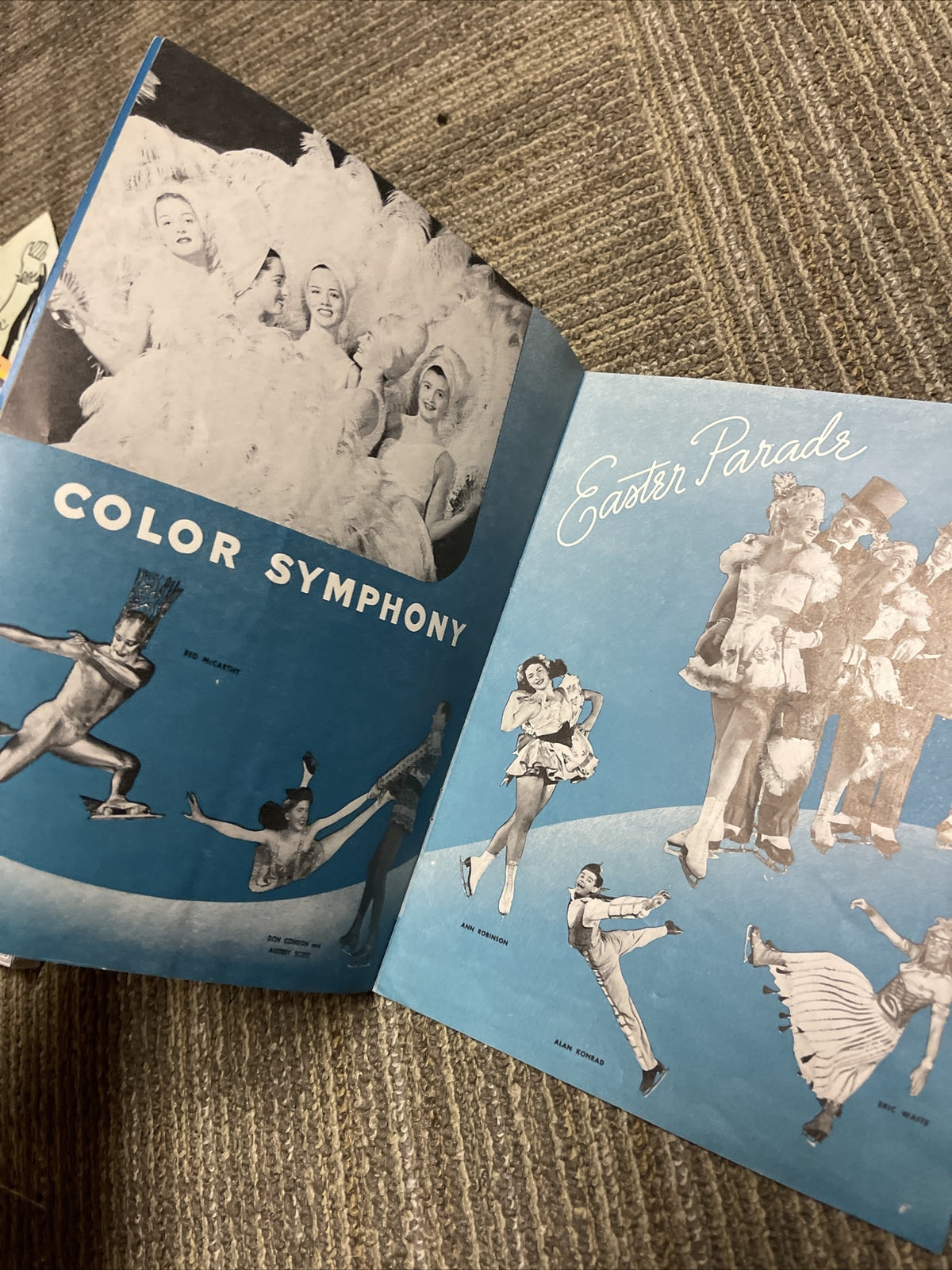 1946 ICE CAPADES PROGRAM BOOKLET Pin-up COVER ART BY PETTY Nice!6