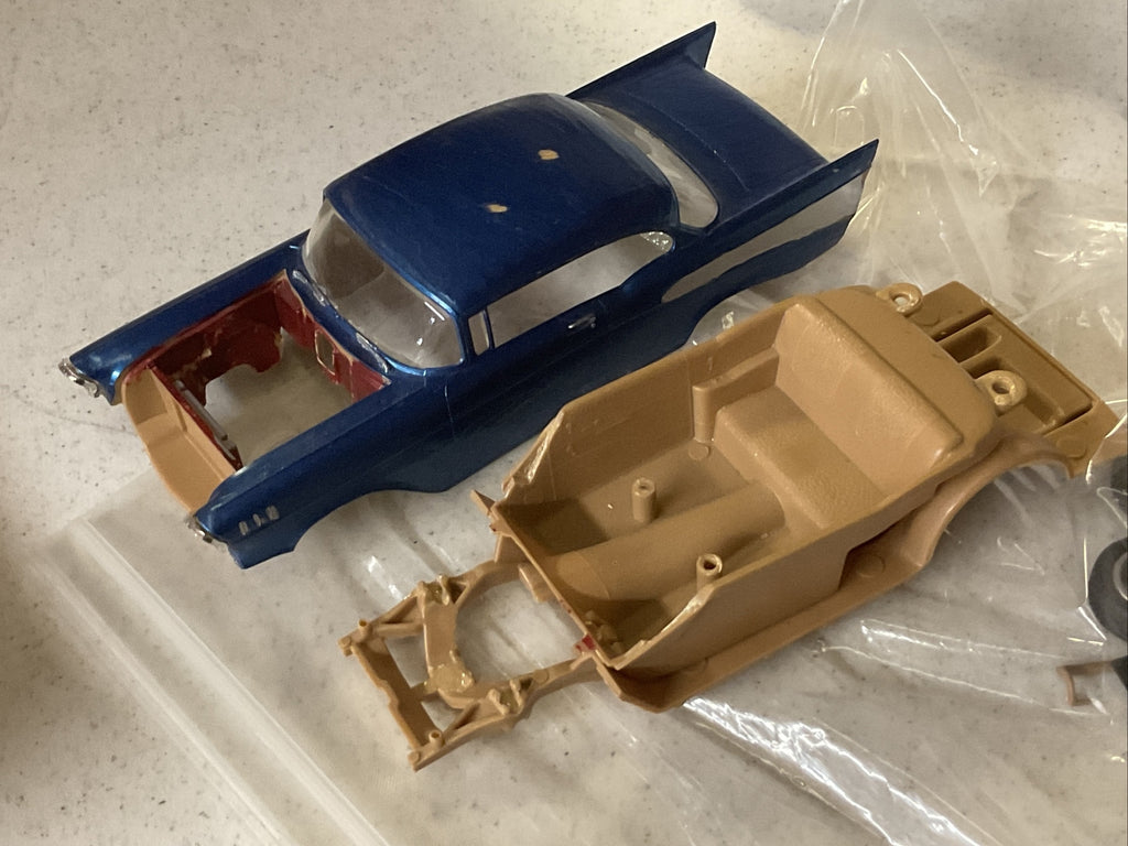 Vintage model car junkyard F/C Restoration Lot 57 TBird, Ford9