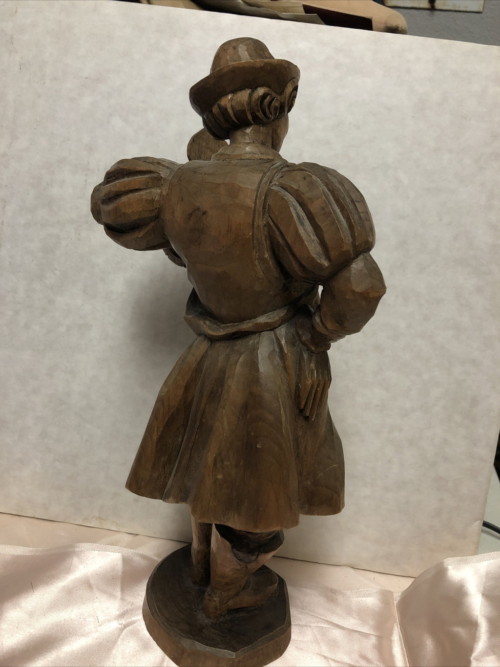 VINTAGE 12” WOODEN CARVED BEER DRINKING MONK2