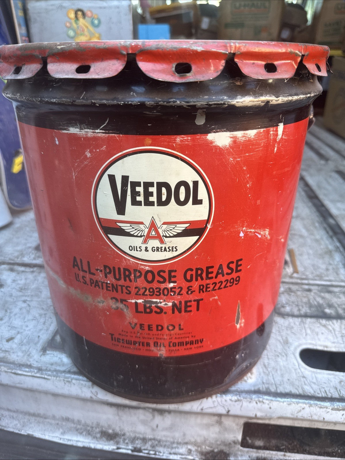 Vintage Veedol Flying A multipurpose Gear  Lubricant Grease Oil Can 35 LBS.0