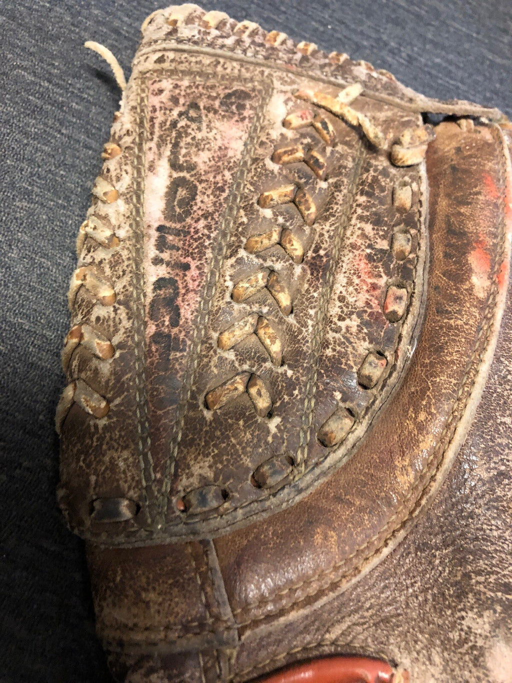 Vintage Baseball Glove - Left Hand- Leather - Vintage *Alberto #17* MBA1