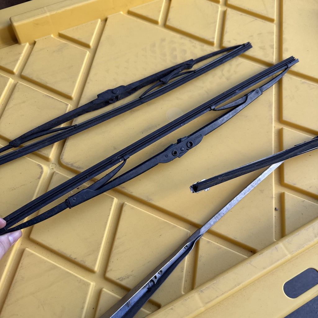 Set of Three VTG Windshield Wiper Blades Classic Car Hot Rod 18”&15" ANCO TRICO4