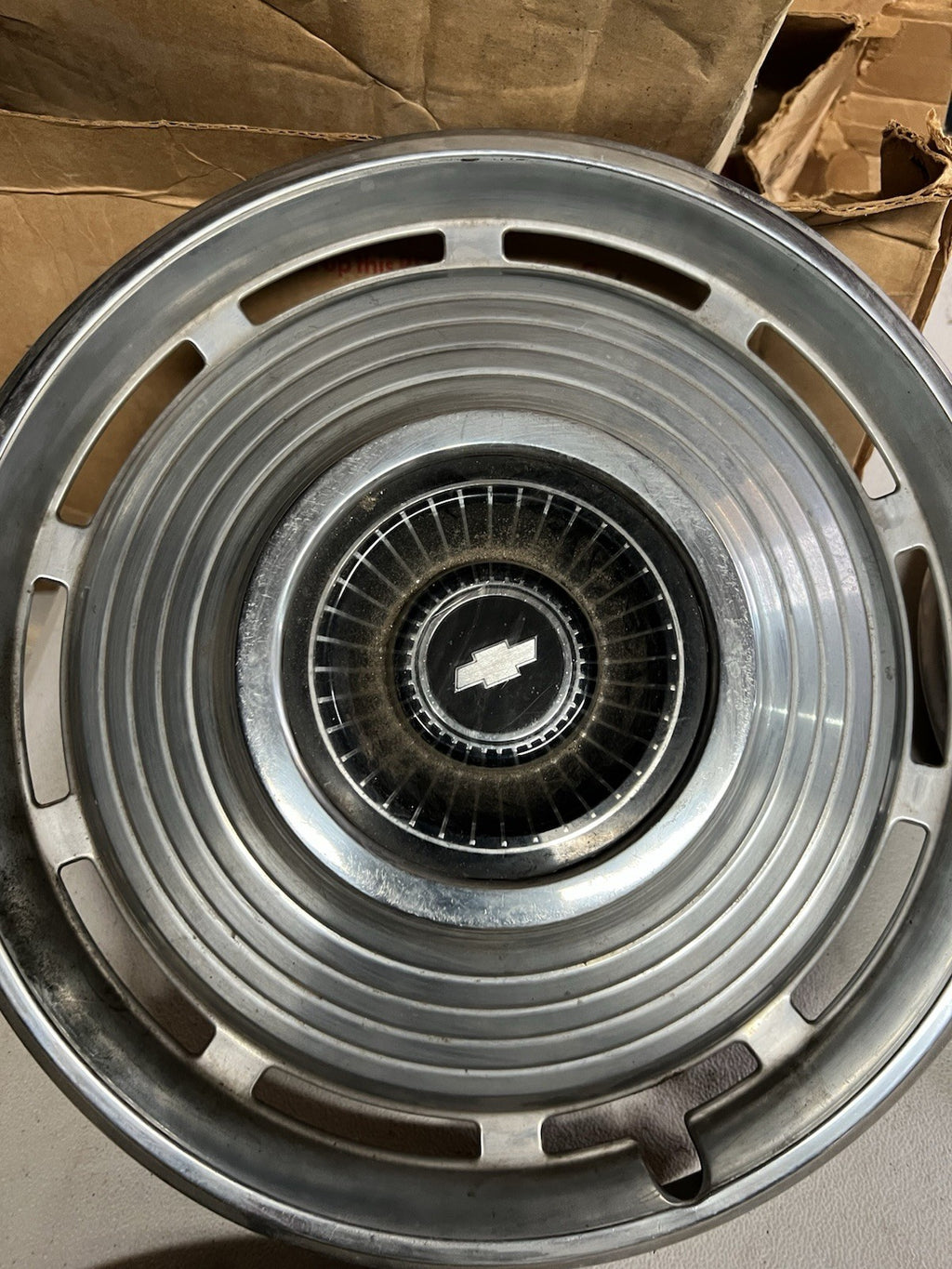 Set of 4 Vintage Chevrolet 14" Hubcaps – Mid 1960s Impala / Bel Air / Biscayne1