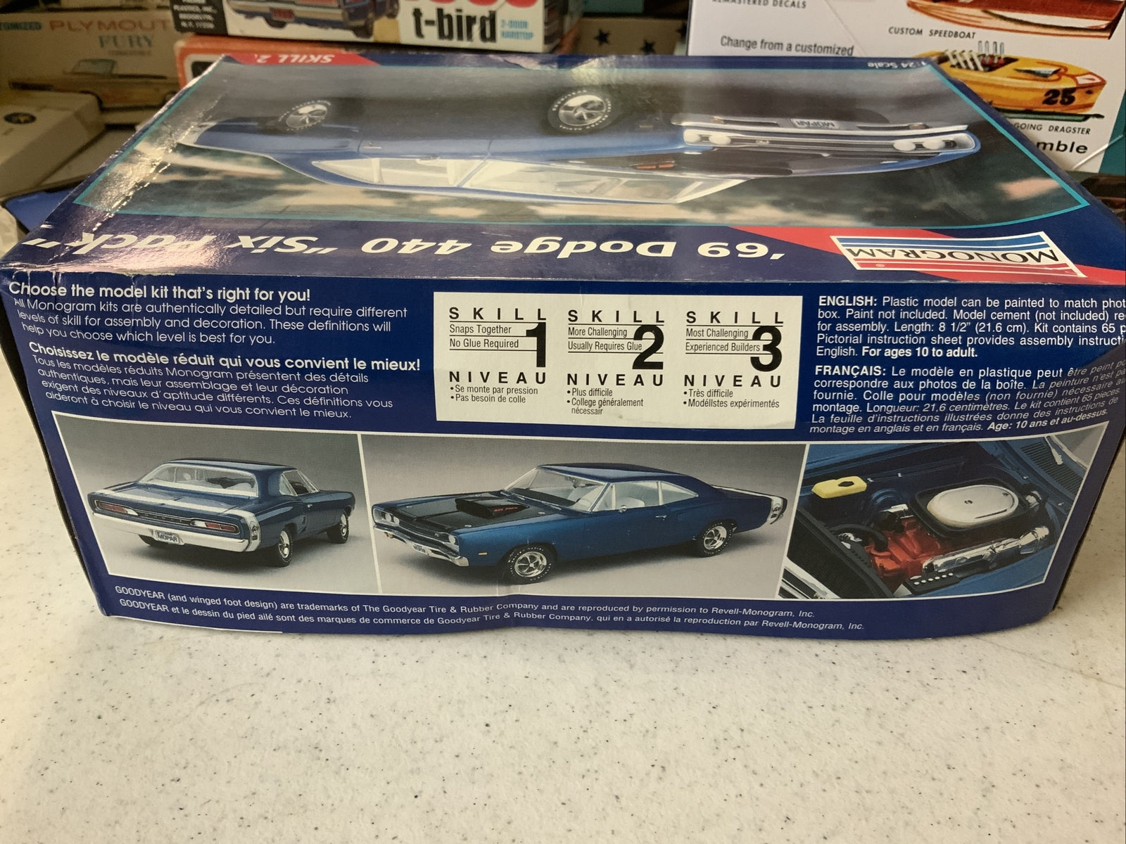 '69 Dodge 440 "Six Pack" by Monogram 1:242