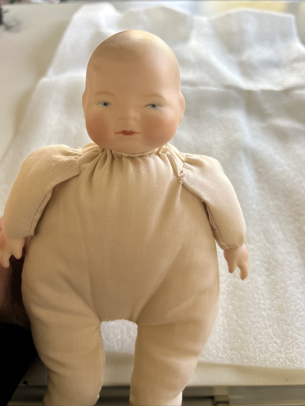 Vintage U.F.D.C Souvenir Baby Doll Nebraska 1972 7.5” Bisque Head0