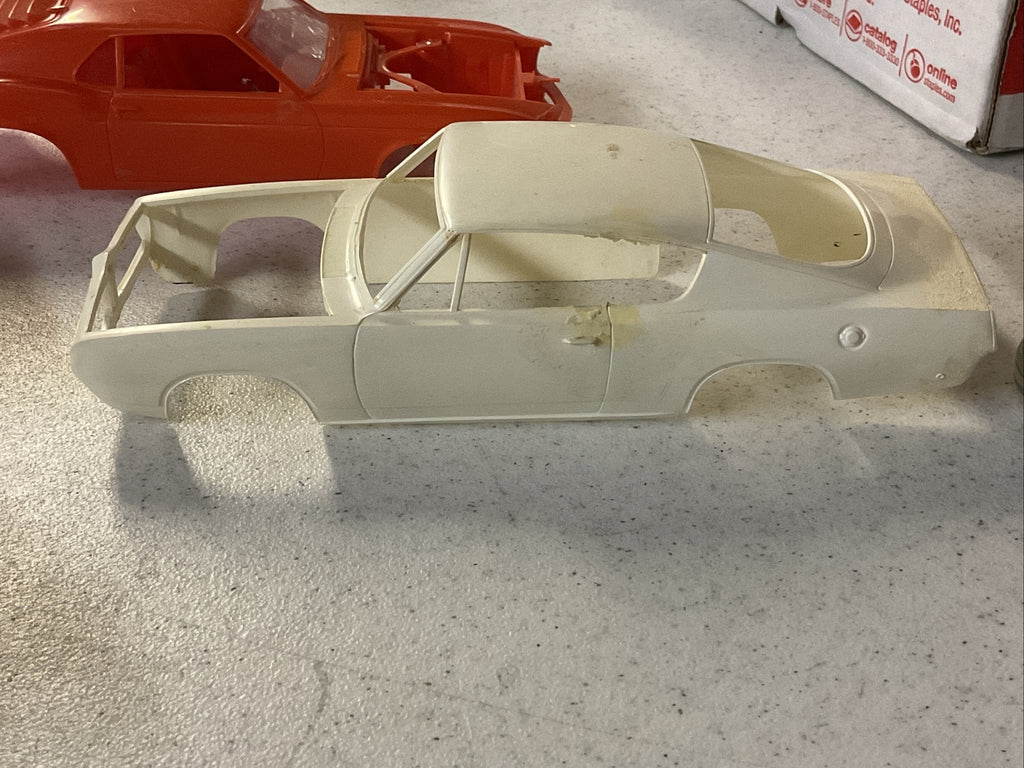 Vintage model car junkyard Body Lot. Ford, Mustang’s6