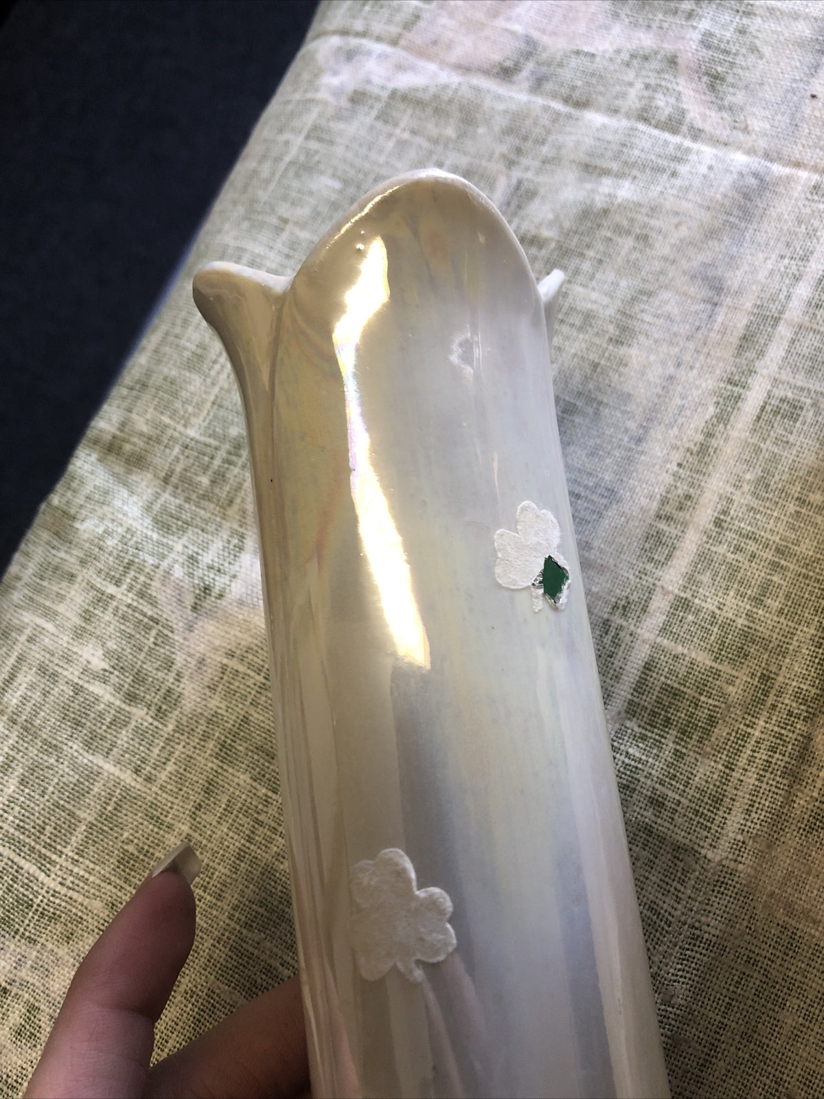 Lot Of 2 White Glass Vases 7” Tall Made In Taiwan4