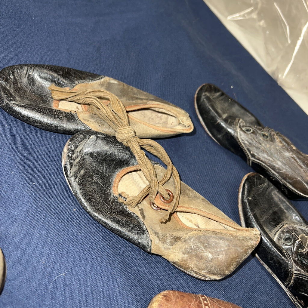 Lot of 5 Antique 1800’s Doll Shoes Various Size and Condition3