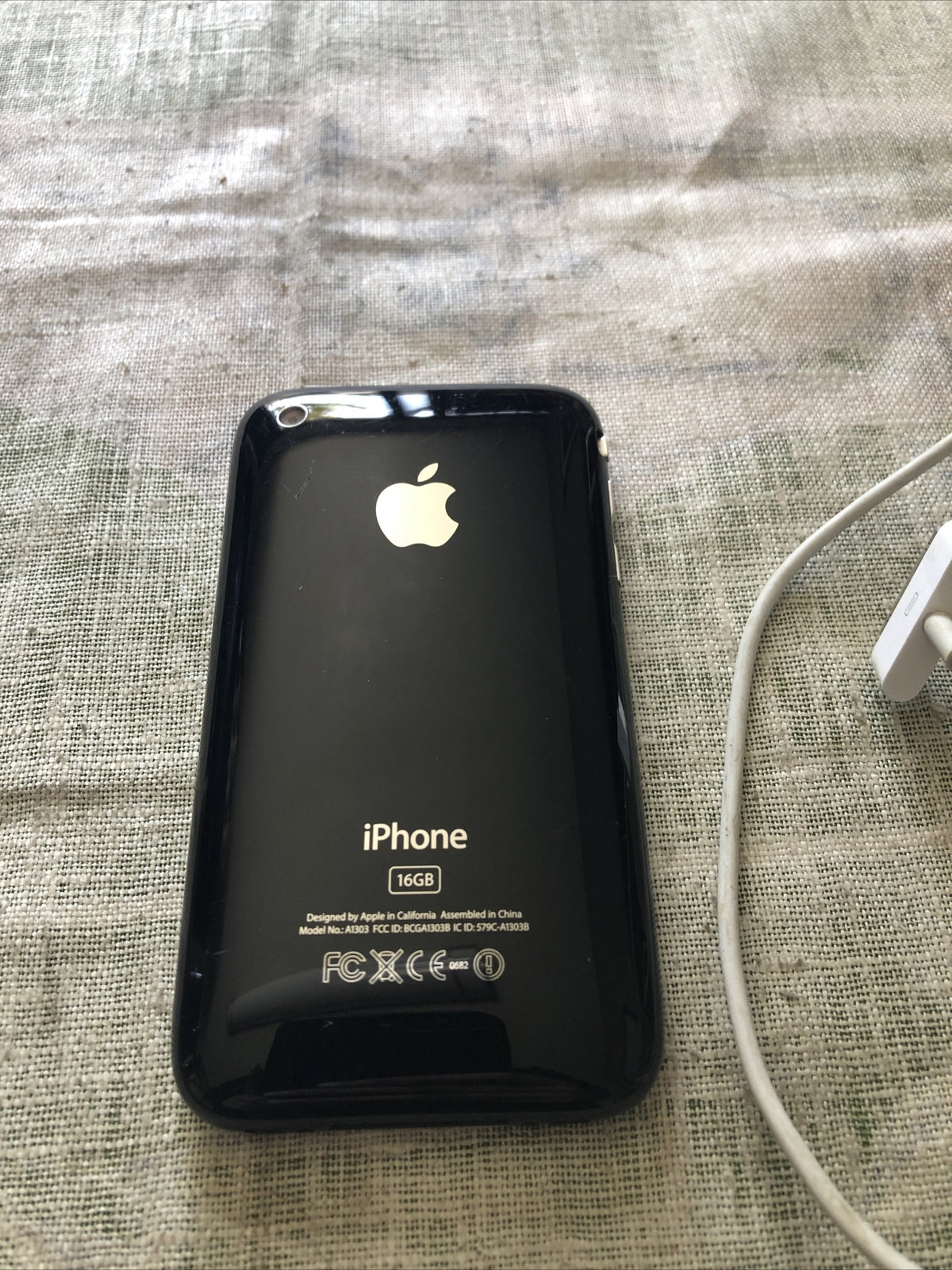 Apple iPhone Mini 16GB Model No A1303 PARTS ONLY Works But Super Dim Screen2