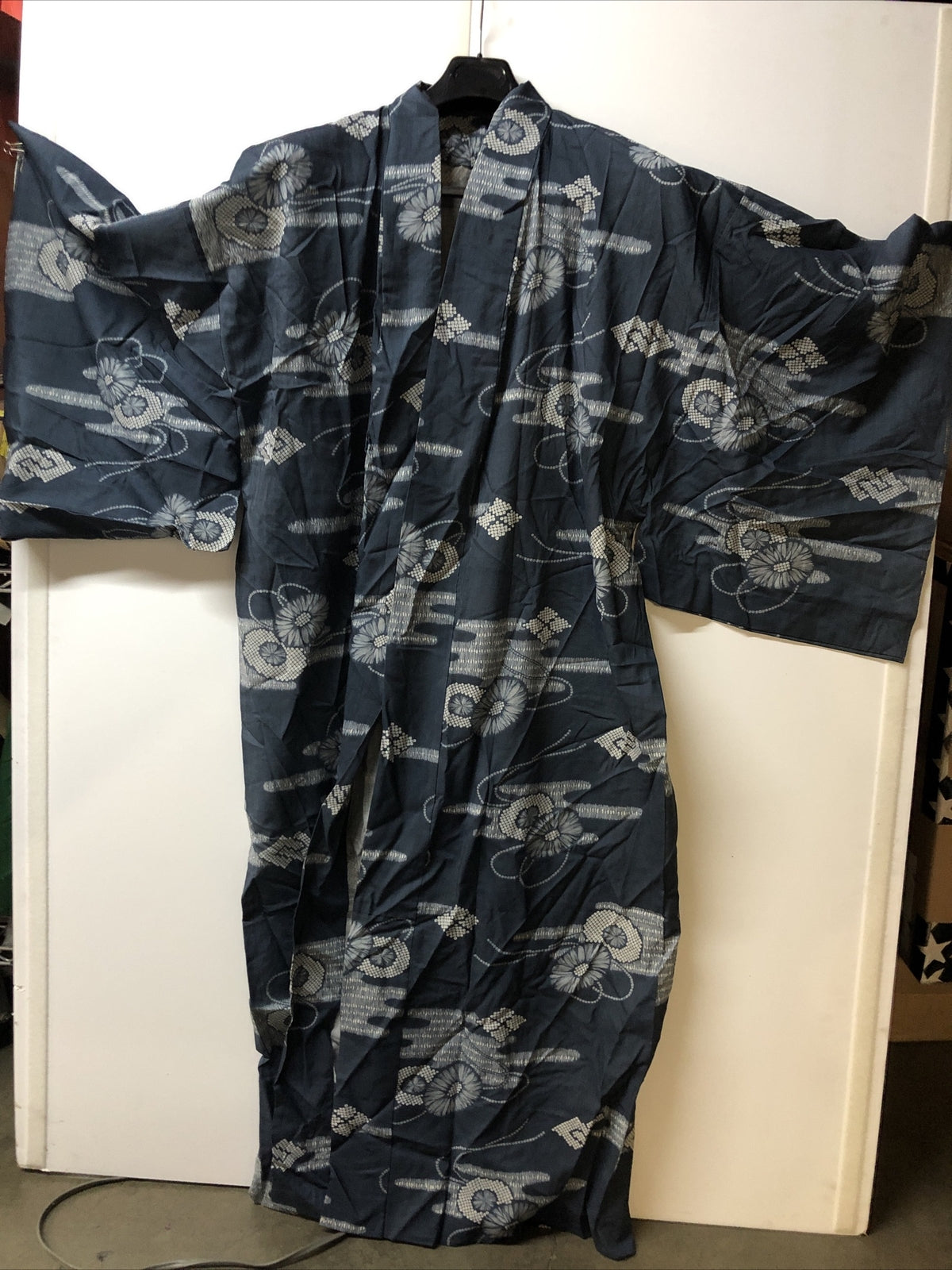 Vintage Cotten Asian Kimono Blue And White Mens2