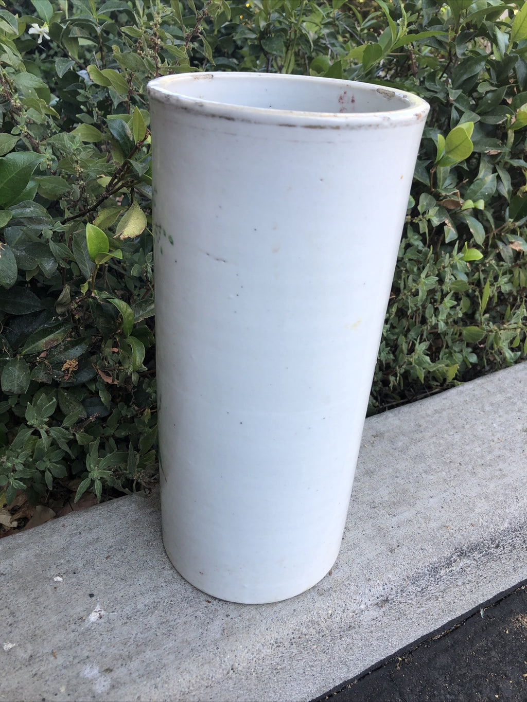 Antique Chinese Famille Rose Porcelain Hat-Stand Vase 11”x5” Family In Nature2