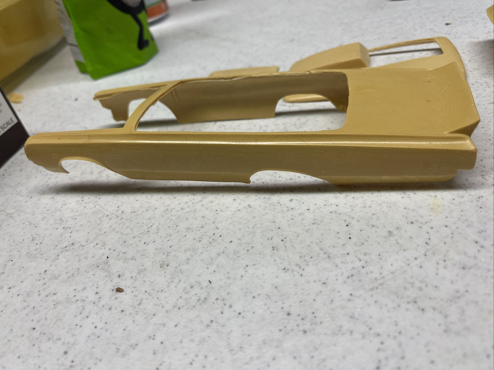 Resin AMT STREAKER OLDS Or Chevelle ALTERED WHEELBASE A/FX  FUNNY CAR Kit1