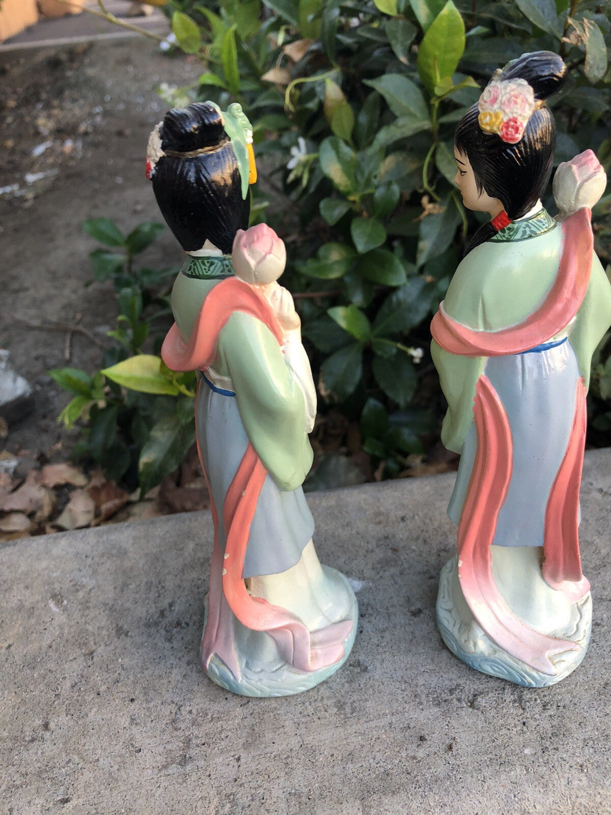 Vintage Lot Of 2 Japanese Geisha Girls Statue Figurines 7” Tall5