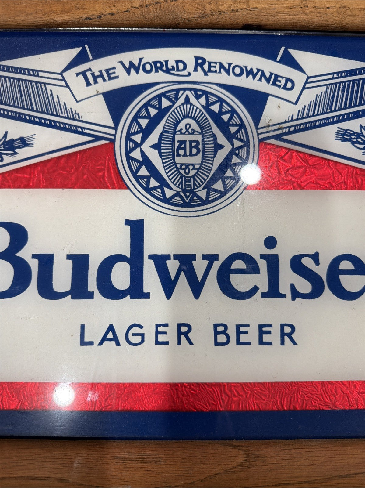 Vintage 1980s Budweiser World Renowne Wood Framed  Beer Sign 17.5" x 11.5 Unique2
