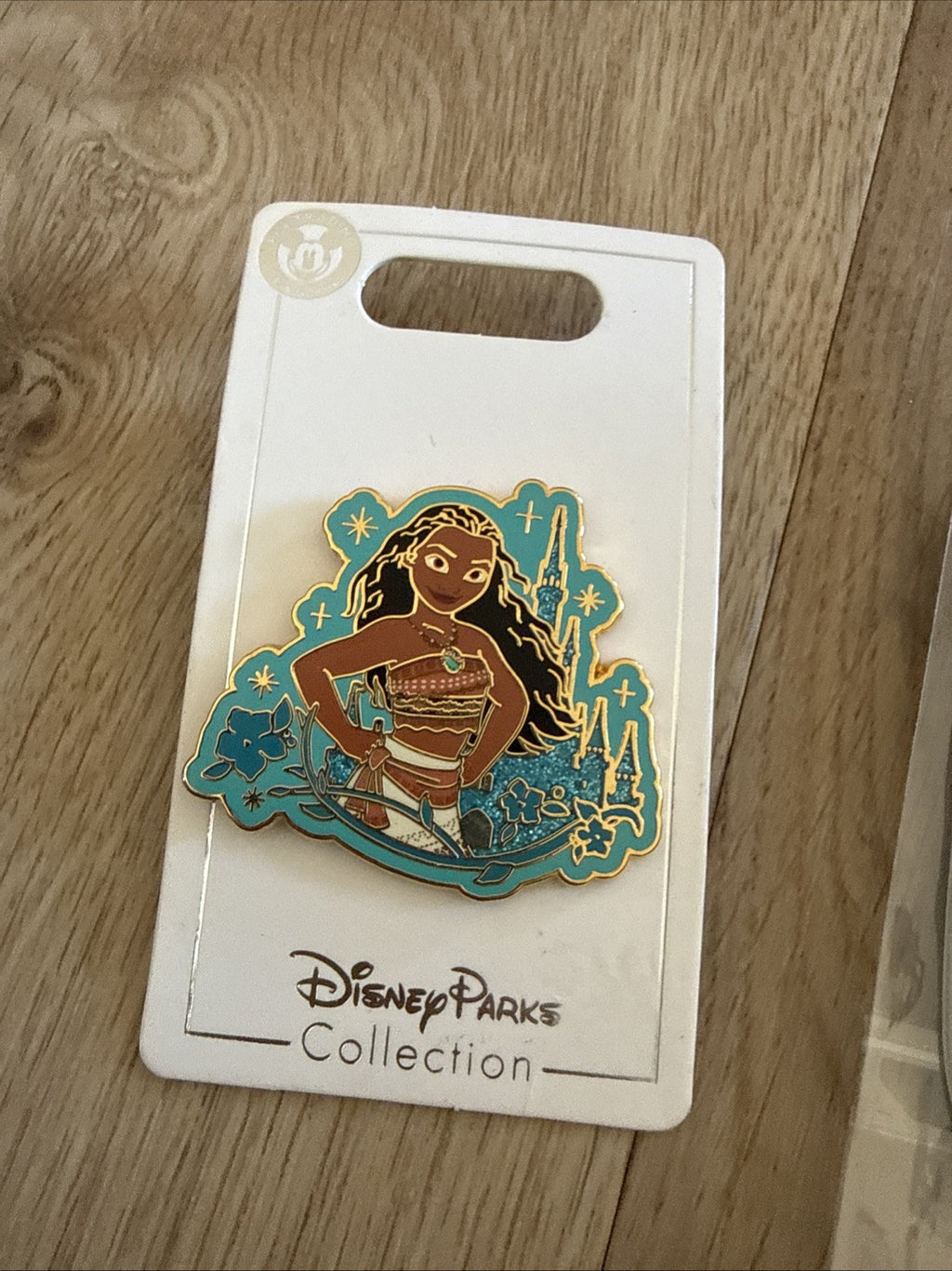Disney Pins Lot: Moana Princess Glitter Castle & Star Wars Mandalorian Key Pin1