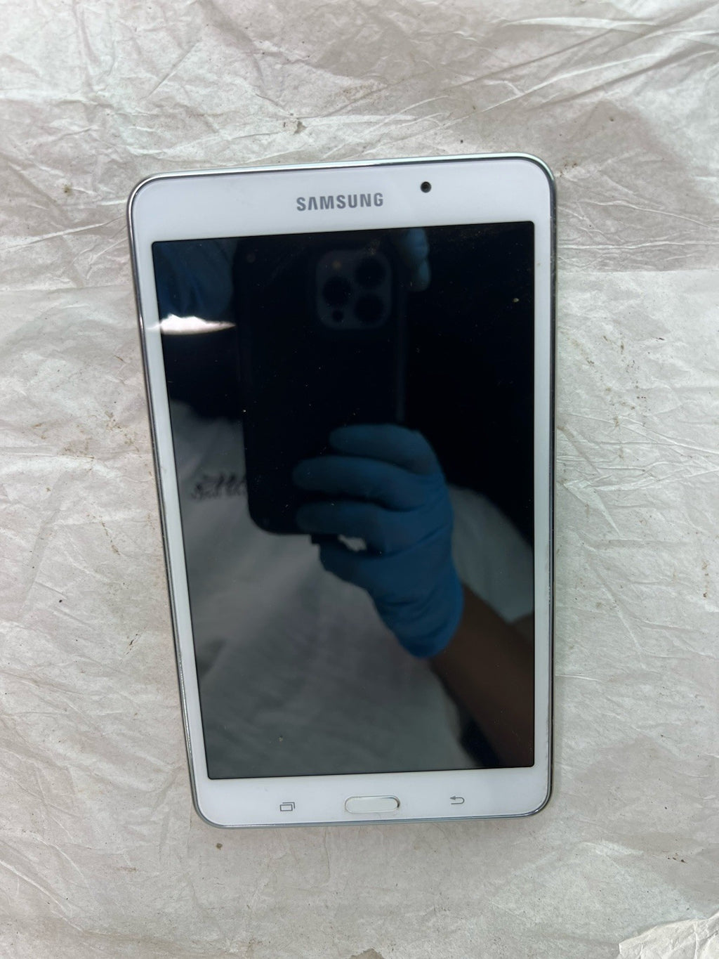 Samsung Galaxy Tab A 8GB   7" screen SM-T280 BWIFI TABLET0