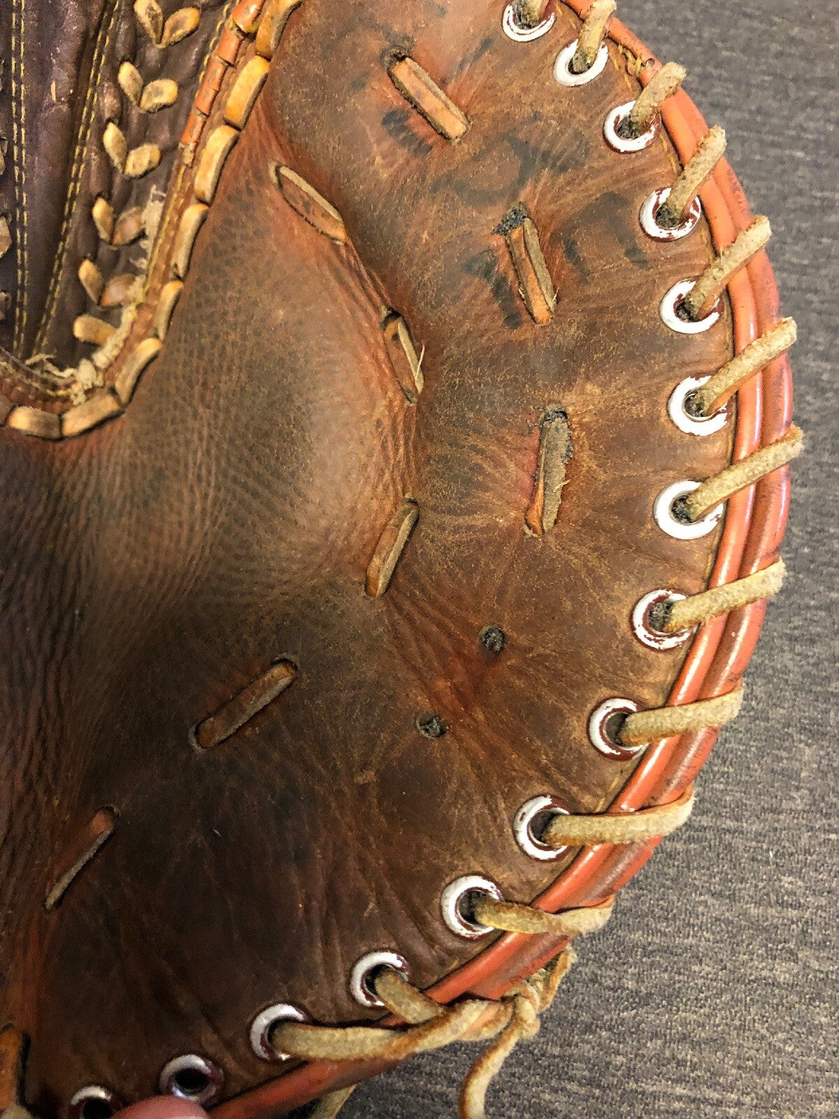 Vintage Baseball Glove - Left Hand- Leather - Vintage *Alberto #17* MBA6