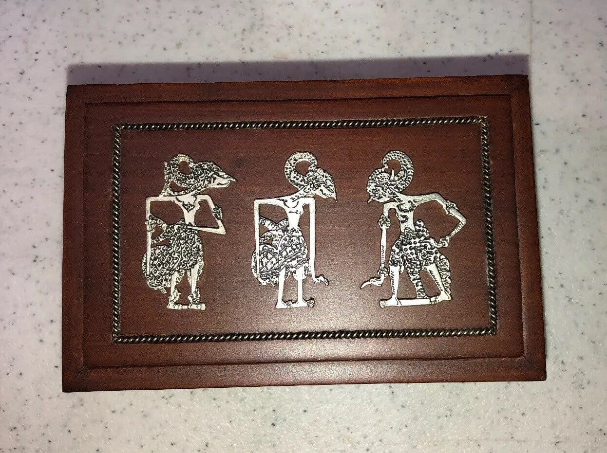 Small Indonesia Jewelry Accessories 4in x3in Box With Copper Brass Art On Top0