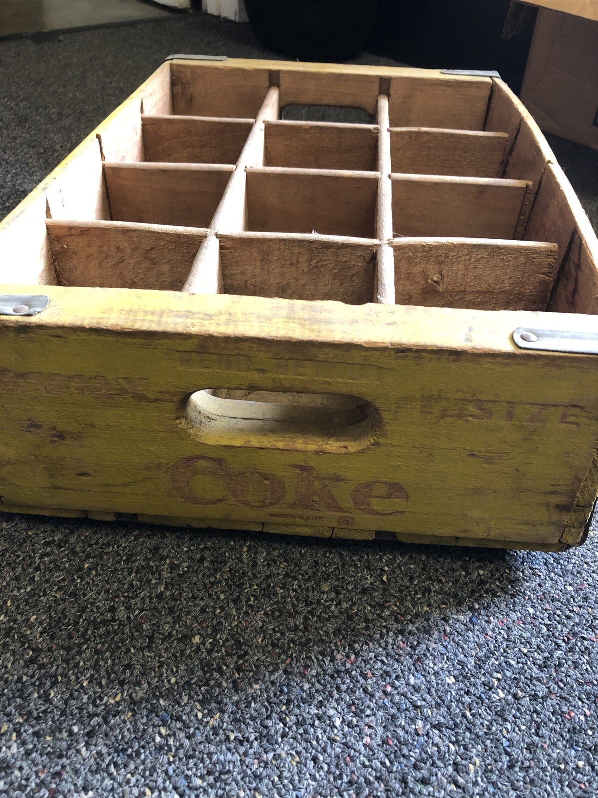 Vintage Yellow Wooden Crate Coke Coca-Cola Family Size Carry’s 121