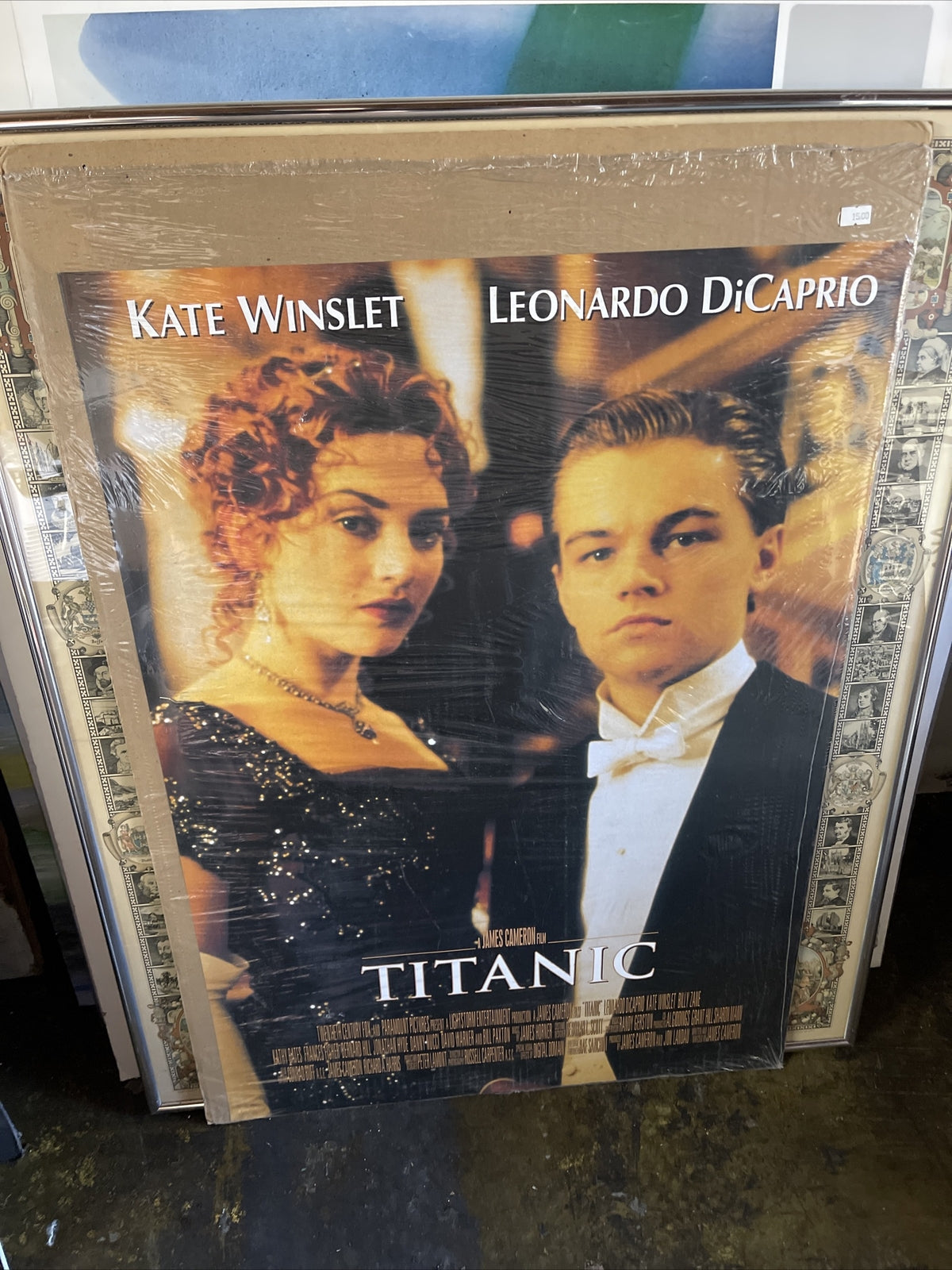 TITANIC 1997 MOVIE POSTER LEONARDO DICAPRIO KATE WINSLET 23” X 33”0