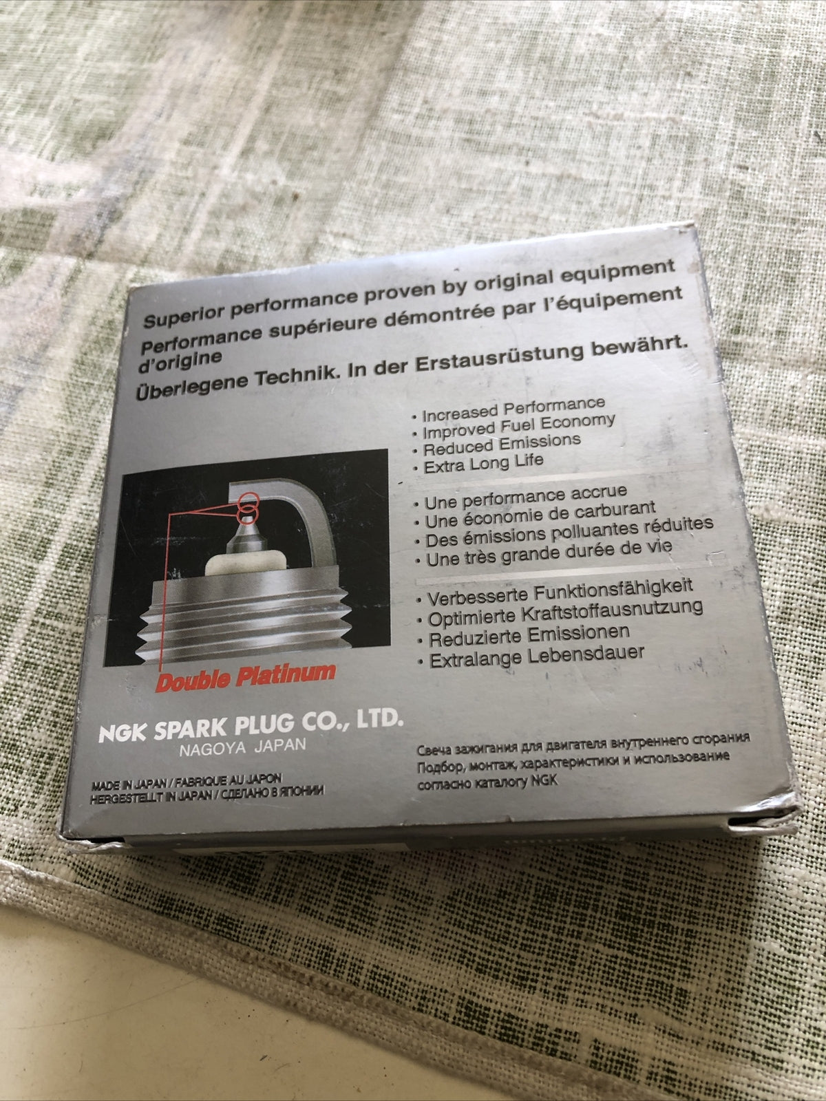 4 pcs - NGK Laser Platinum Premium Spark Plugs PLFR5A-11 No. 6240 Open Box2