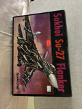 Vintage NAKOTNE 1/72 Sukhoi Su-27 Flanker Plastic Model Kit0