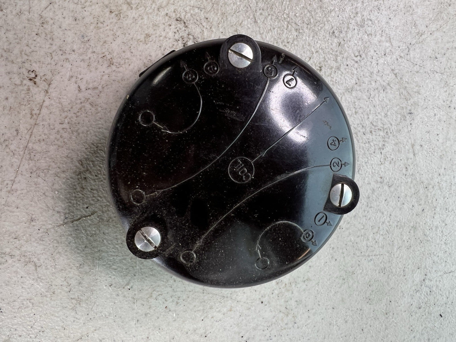 Vintage Bakelite Ignition Distributor Cap – 8-Cylinder w/ Coil Terminal0