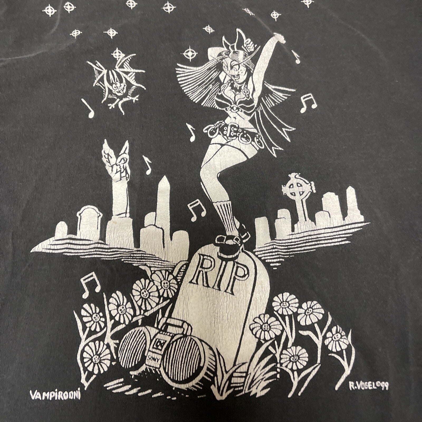 Vintage 1999  VAMPIROONI  T-shirt Black XL Vogel Hard To Find0