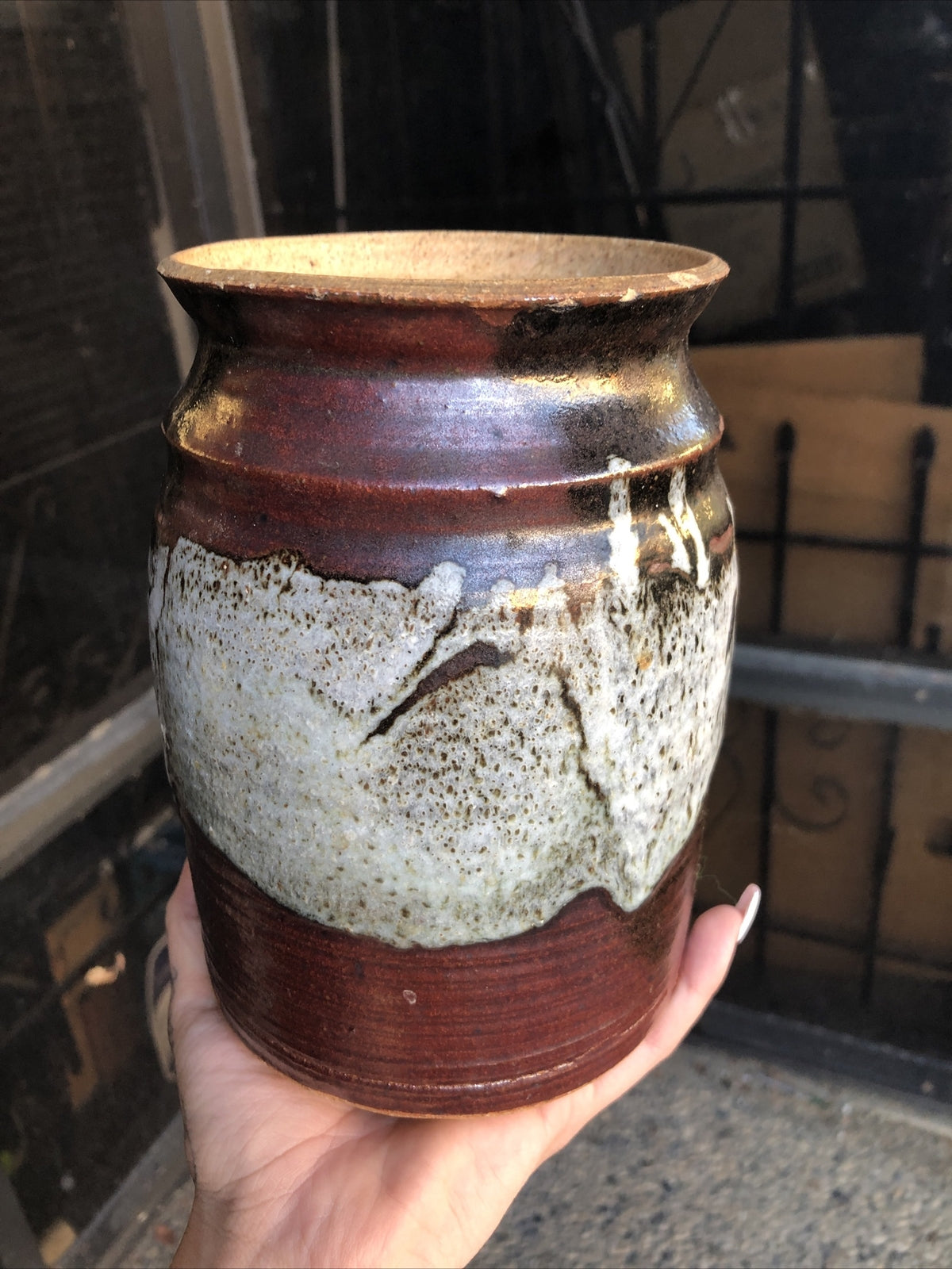 Vintage Stoneware Drip Glaze Art Pottery Vase 7”x4.5”4