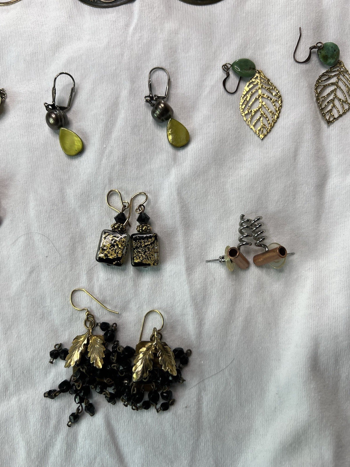 11 pc Jewelry Lot Vintage modern matching Earring sets & Necklaces4