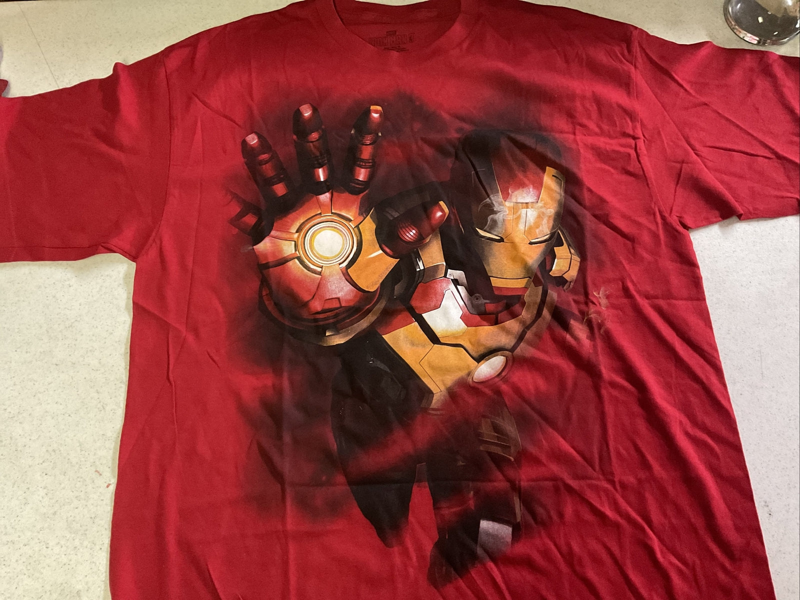 Marvel Iron Man 3 Shirt XLarge Mens Red SuperHero Movie Graphic Tee1