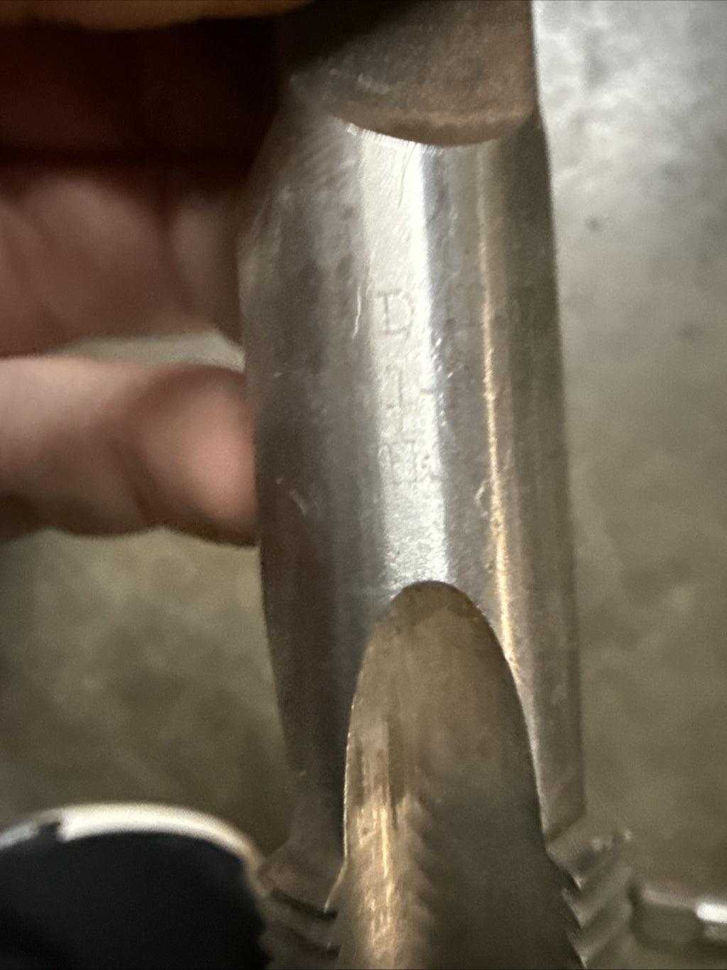 D. T. E. Co.  1-1/16 - 12 PIPE TAP HIGH SPEED5