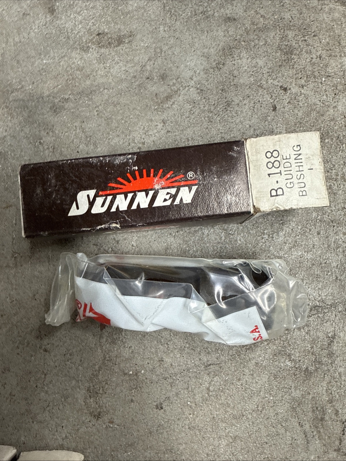 Sunnen Guide Bushing New in Box Lot Of 810