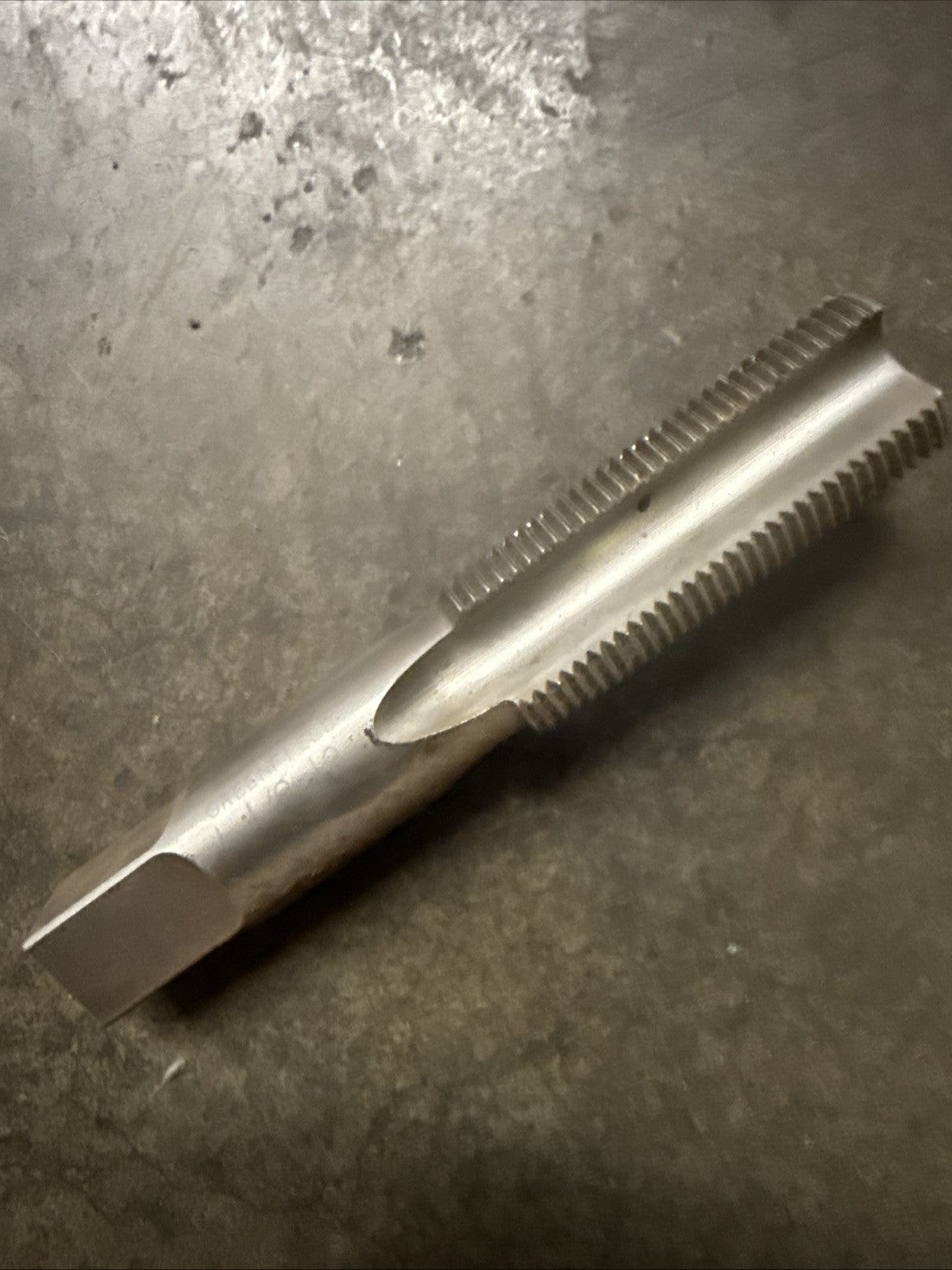 Greenfield 1-1/8 - 12 PIPE TAP HIGH SPEED0