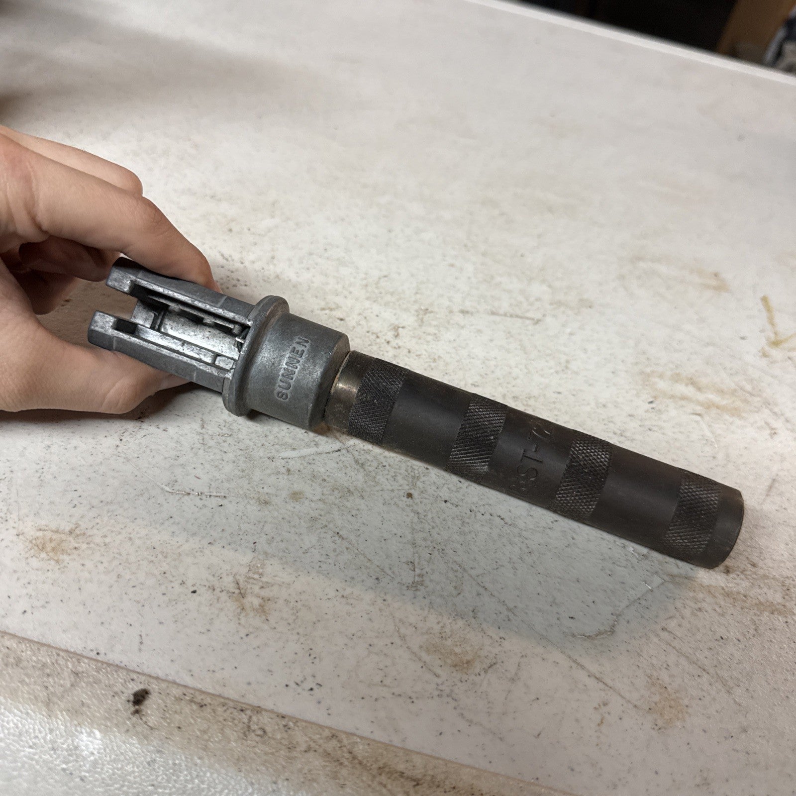Sunnen mandrel KL-681M with truing sleeve ST-718 ST-7200
