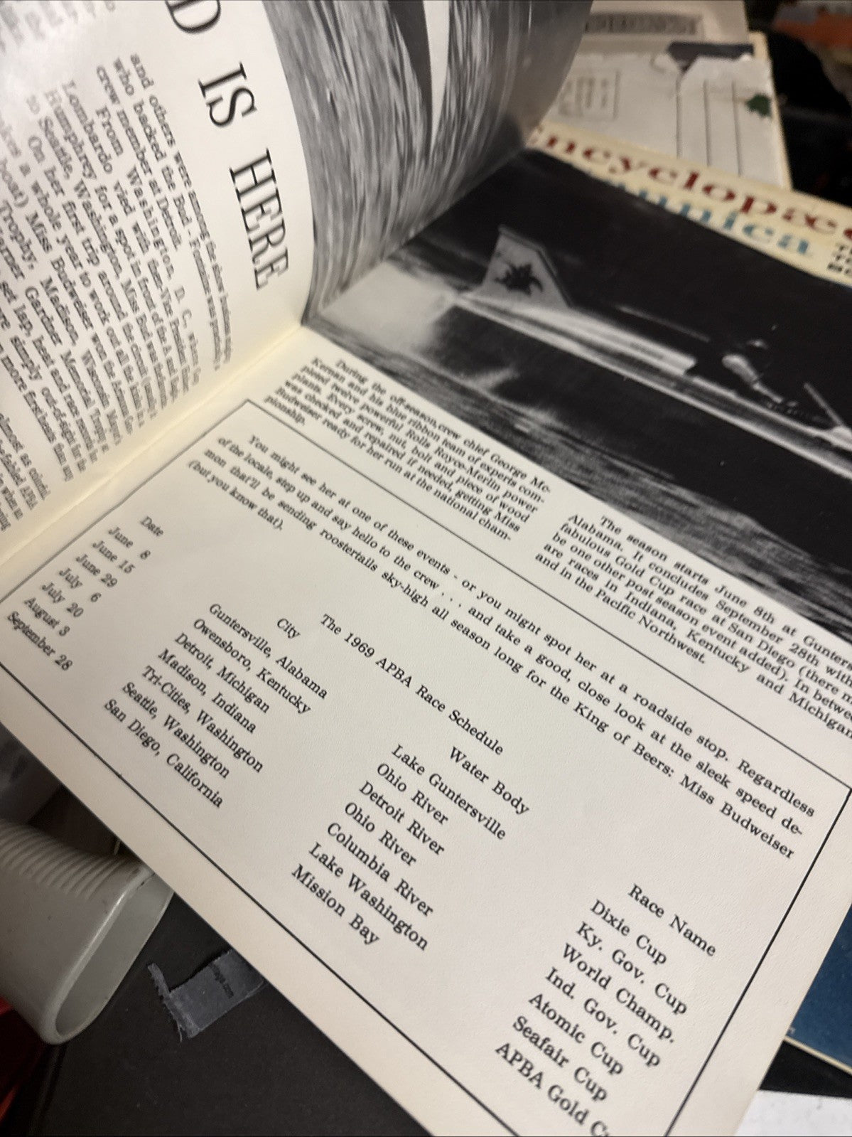 1969 Miss Budweiser Beer Boat 28 Page King of Beers Program Racing3