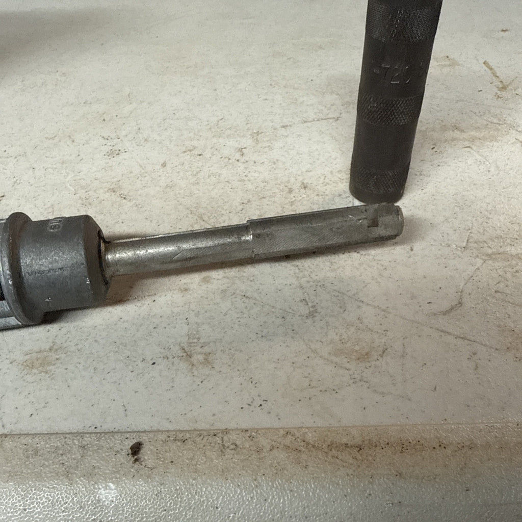 Sunnen mandrel KL-681M with truing sleeve ST-718 ST-7207