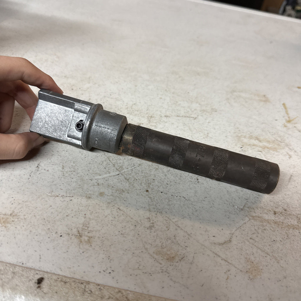 Sunnen mandrel KL-681M with truing sleeve ST-718 ST-7201