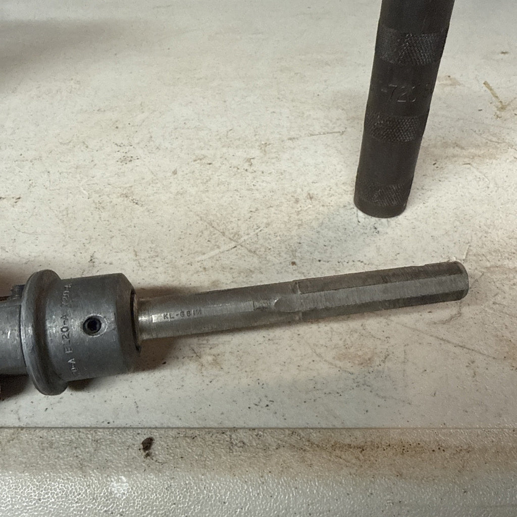 Sunnen mandrel KL-681M with truing sleeve ST-718 ST-7204
